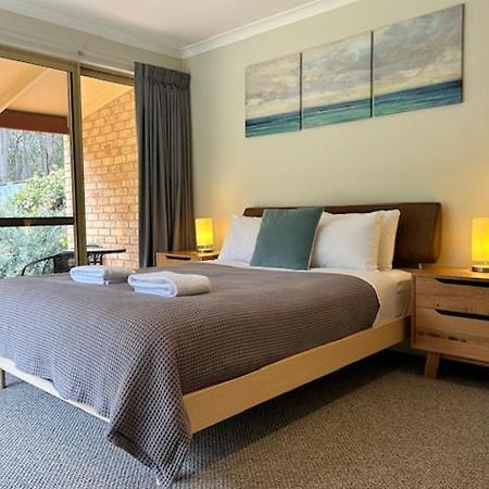 Mansfield Retreat - In Town - Margaret River Bagian luar foto