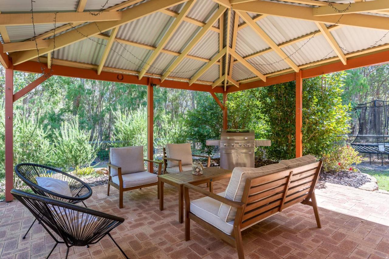 Mansfield Retreat - In Town - Margaret River Bagian luar foto